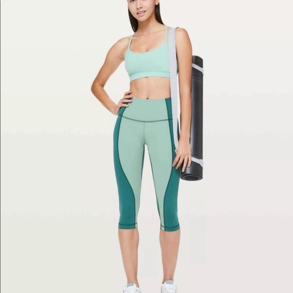 Lululemon Wunder Under Crop Curve  Frosted Pine And Train Cropped Leggings, Sz 4